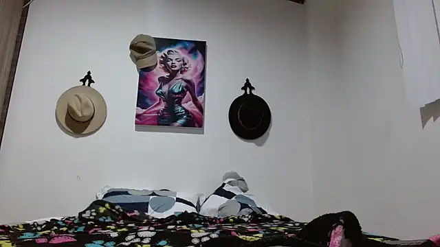 Crystal Star  online show from 02/26/26, 11:49