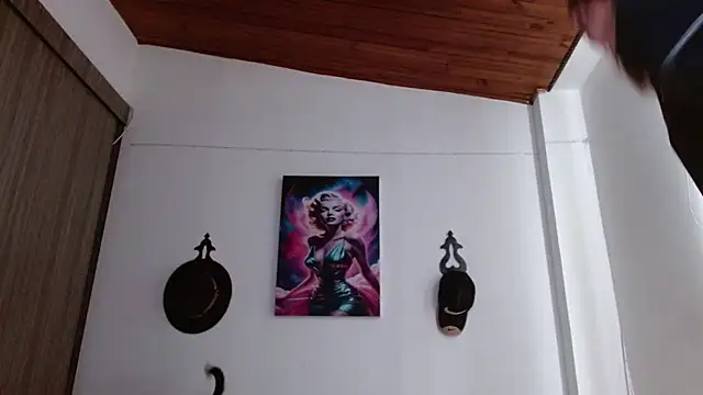 Crystal Star  online show from 04/02/26, 01:07