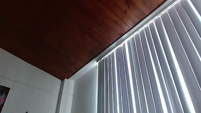 Crystal Star  online show from 04/03/26, 01:06