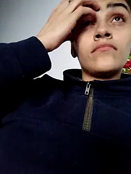 Crystal Star  online show from 11/26/25, 06:24