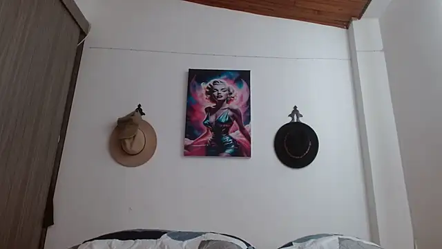 Crystal Star  online show from 03/14/26, 01:06