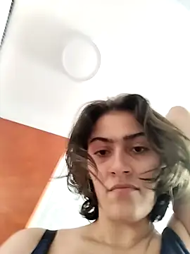 Crystal Star  online show from 12/05/25, 05:22