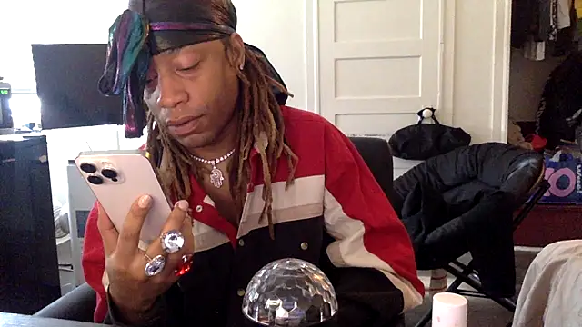 Diodre Benyoon online show from 02/05/26, 04:47