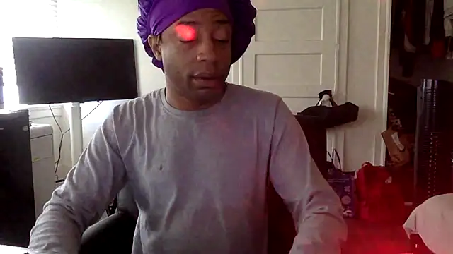 Diodre Benyoon online show from 12/18/25, 08:34