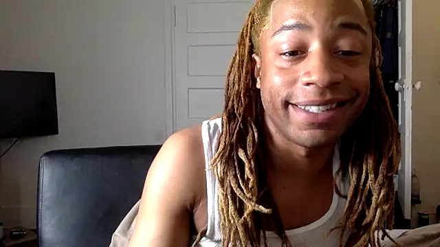 Diodre Benyoon online show from 03/24/26, 05:51