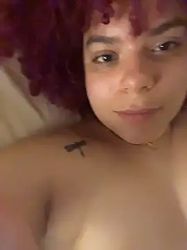 Snapshot of Enyagleam_ chatting on 11/09/25, 02:59 Enyagleam online show from 11/09/25, 02:59