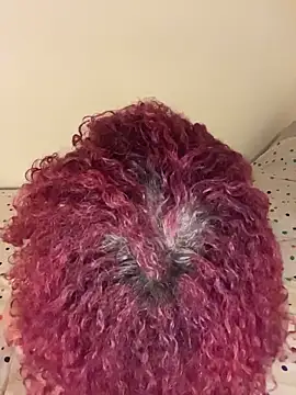 Snapshot of Enyagleam_ chatting on 12/04/25, 02:54 Enyagleam online show from 12/04/25, 02:54