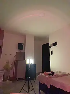 Enyagleam  online show from 12/23/25, 02:55