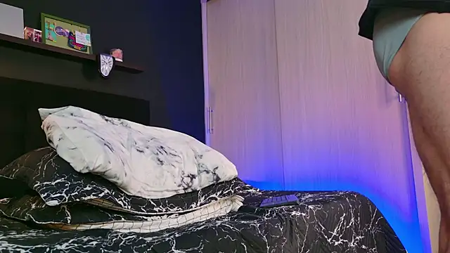 alejowolf online show from 12/19/25, 12:14