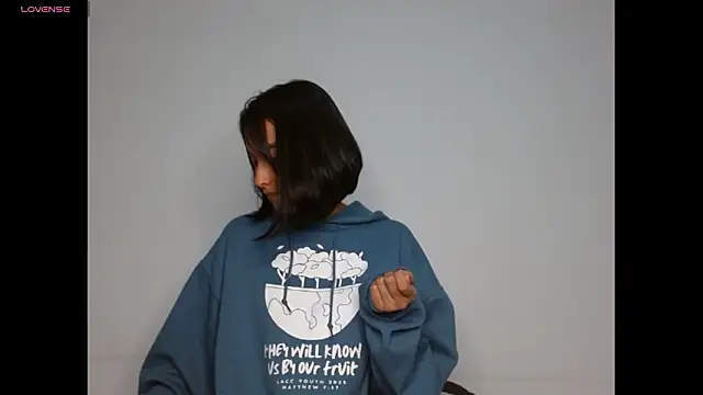 Gia Lee online show from 01/18/26, 03:10