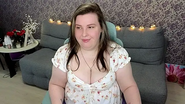 Snapshot of Lillit__ chatting on 10/13/25, 08:54 Lillit online show from 10/13/25, 08:54