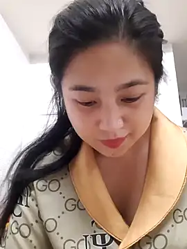 Minn-cute online show from 10/05/25, 08:49