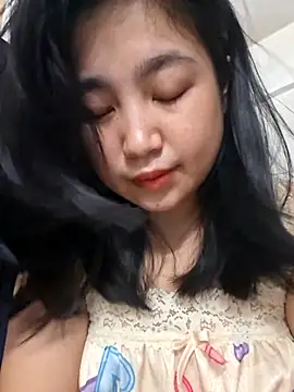 Minn-cute online show from 04/24/26, 01:07