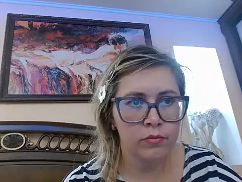 Crystal00Girl online show from 11/07/25, 07:51