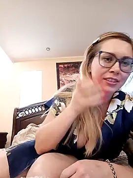 Crystal00Girl online show from 11/03/25, 01:11