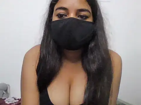 Little toy girl online show from 09/20/25, 08:52