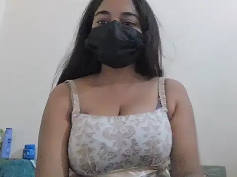 Little toy girl online show from 03/12/26, 08:18