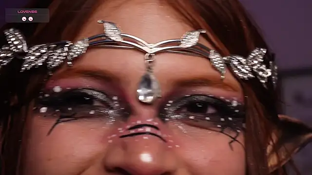 Snapshot of dreamleah_ chatting on 10/15/25, 06:22 dreamleah online show from 10/15/25, 06:22