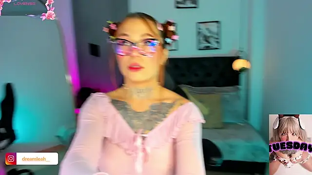 dreamleah  online show from 01/19/26, 05:33