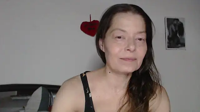SexySarah177 online show from 02/25/26, 09:36