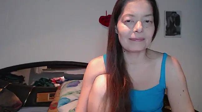 Snapshot of SexySarah177 chatting on 02/01/25, 09:29 SexySarah177 online show from 02/01/25, 09:29