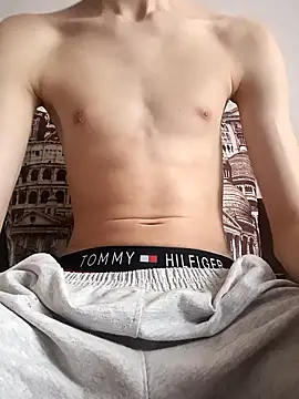 Snapshot of Avtodig chatting on 09/27/25, 11:05 Avtodig online show from 09/27/25, 11:05