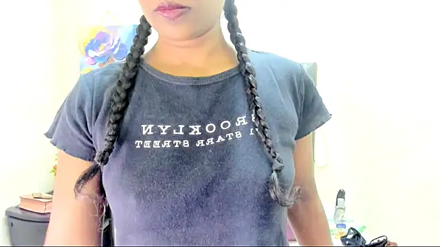 Toxicfantasy4u online show from 11/12/25, 04:44