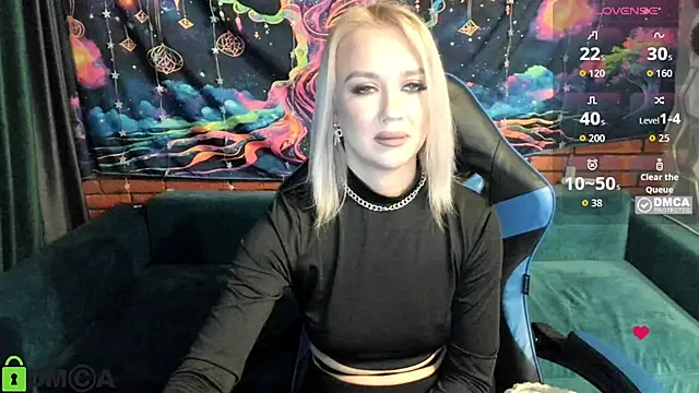 CrystalGirl99 online show from 03/12/26, 08:07