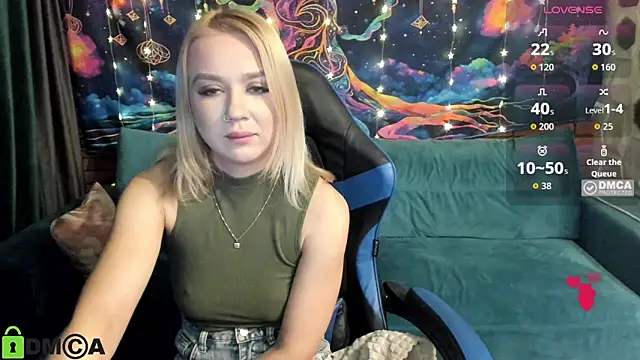 CrystalGirl99 online show from 02/20/26, 08:16