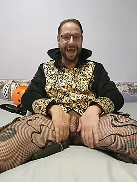 Chiligrande6969 online show from 10/31/25, 04:36