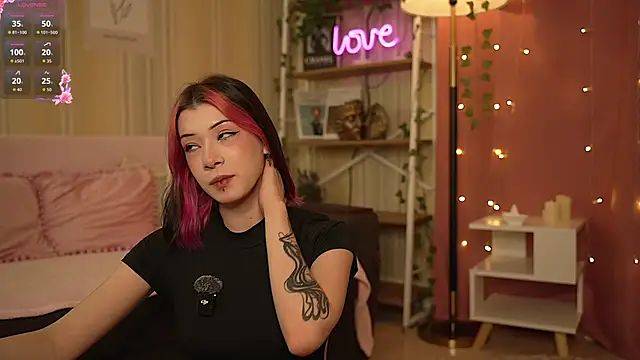 Winaria online show from 11/15/25, 12:31