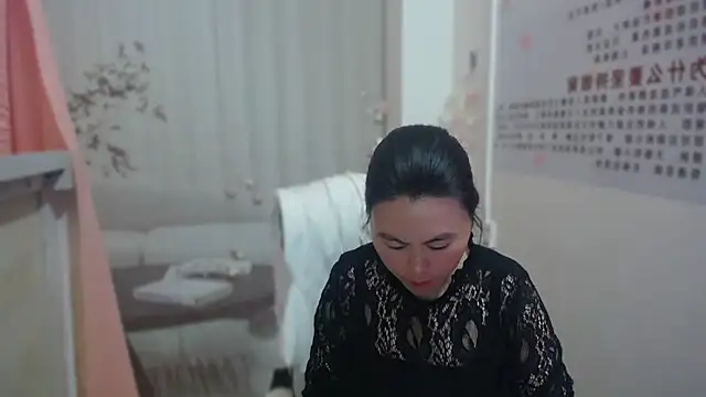 KateCondon online show from 03/25/26, 04:56