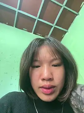 QueenLink online show from 11/28/25, 02:12