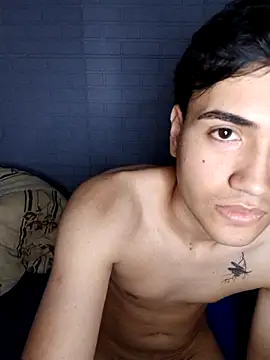 novinho safado   online show from 12/21/25, 07:21