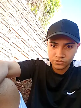 novinho safado   online show from 04/23/26, 04:30