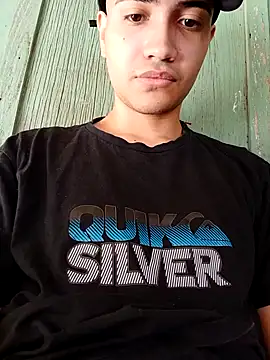 novinho safado   online show from 04/10/26, 12:45