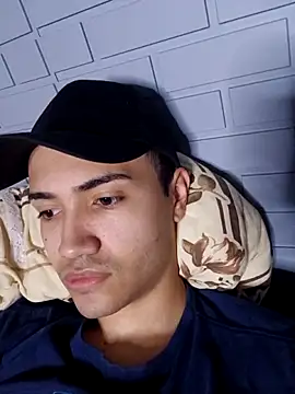 novinho safado   online show from 05/08/26, 11:58