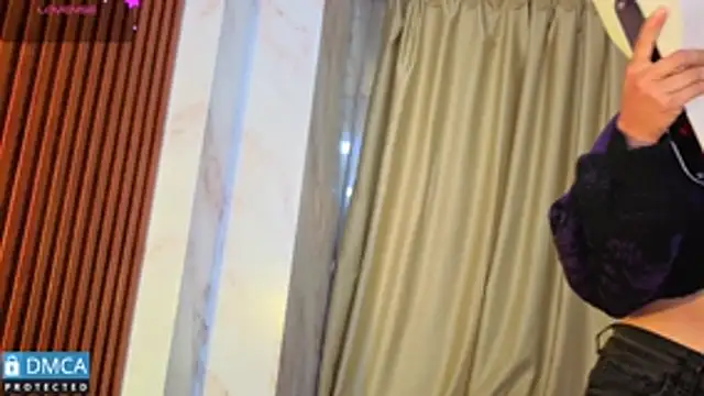 nena cupcake  online show from 03/13/26, 11:15