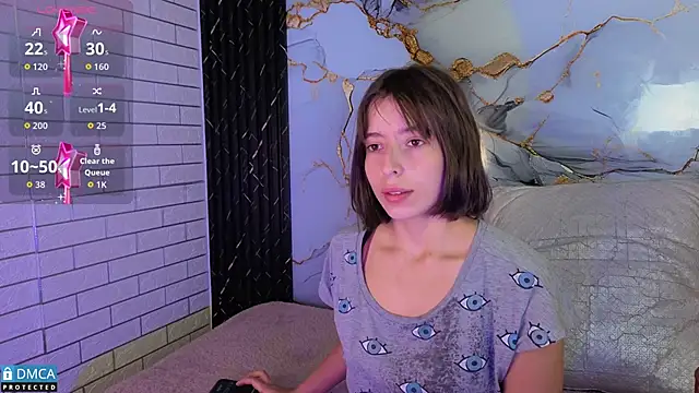 Snapshot of nena_cupcake_ chatting on 10/15/25, 11:07 nena cupcake online show from 10/15/25, 11:07