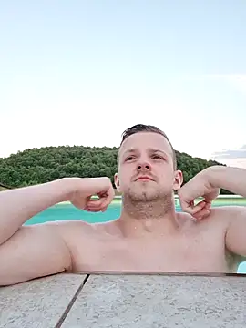 6incheswannacum online show from 06/17/26, 06:51