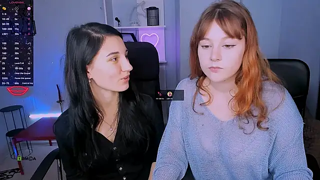 Snapshot of lola_sun12 chatting on 11/17/25, 10:14 lola sun12 online show from 11/17/25, 10:14