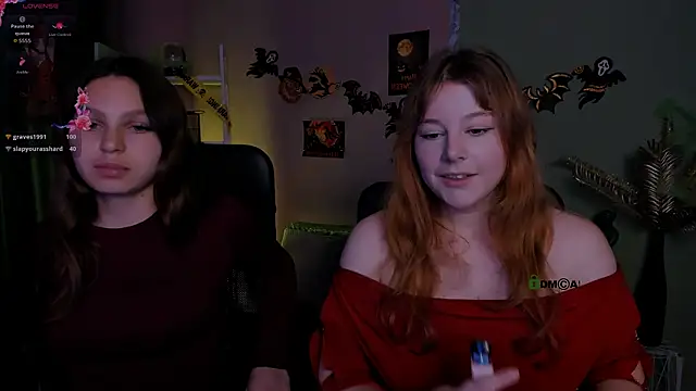 Snapshot of lola_sun12 chatting on 10/27/25, 09:16 lola sun12 online show from 10/27/25, 09:16