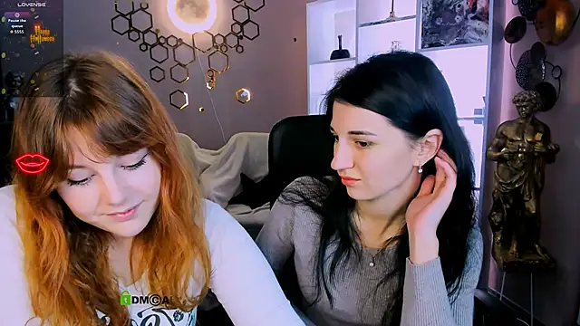 Snapshot of lola_sun12 chatting on 11/26/25, 09:15 lola sun12 online show from 11/26/25, 09:15