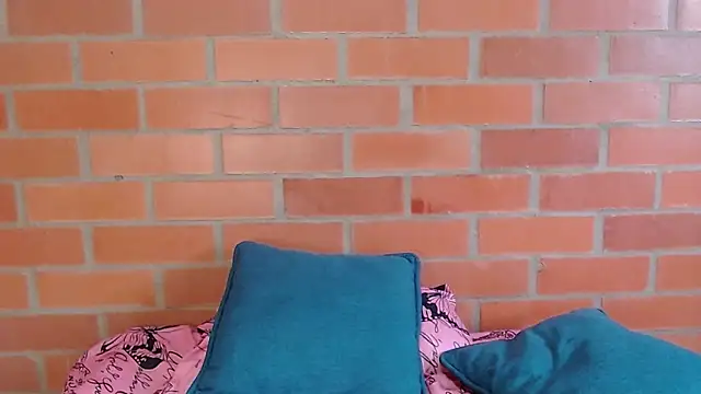 Montserrat Jay online show from 01/08/26, 02:56