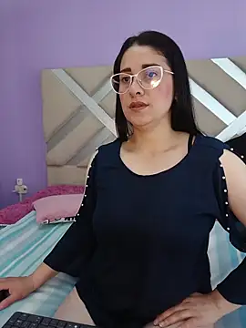 Alana steel 1 online show from 11/14/25, 12:09