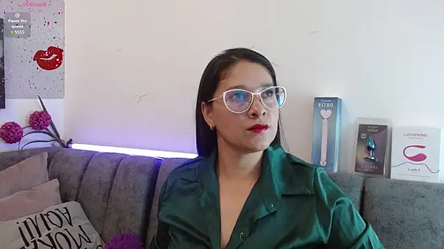 Snapshot of Alana_steel_1 chatting on 04/22/26, 07:31 Alana steel 1 online show from 04/22/26, 07:31