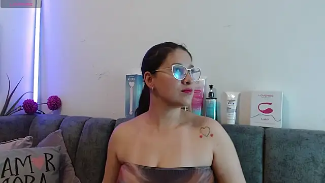 Alana steel 1 online show from 03/31/26, 07:38