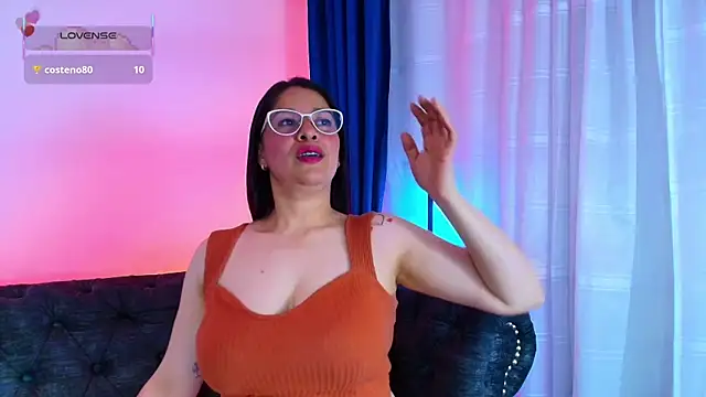 Alana steel 1 online show from 12/19/25, 07:38