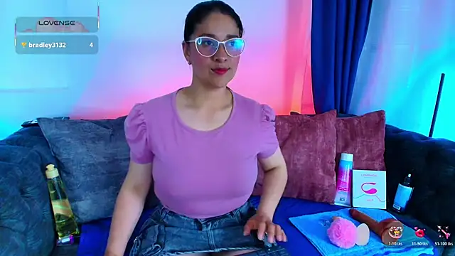 Alana steel 1 online show from 12/16/25, 07:51