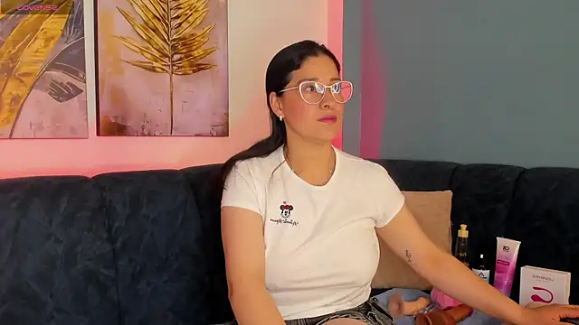 Alana steel 1 online show from 11/30/25, 12:06